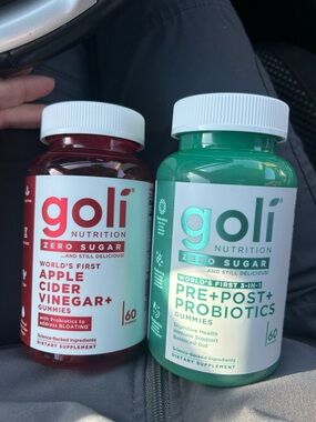 Goli Nutrition Gummies - Apple Cider Vinegar (Red) & Pre+Post+Probiotics (Green)